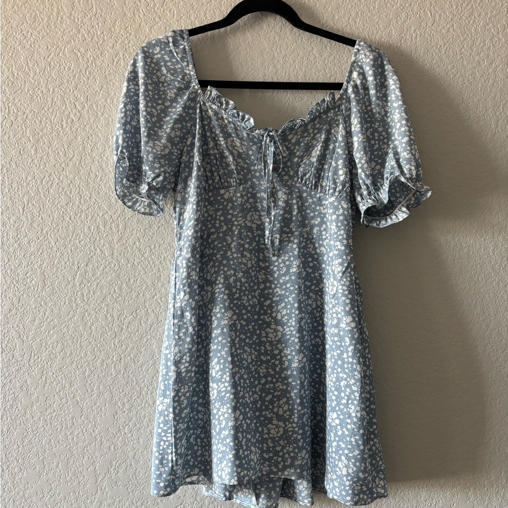 Missguided Blue Floral Mini Dress